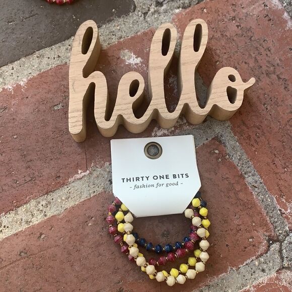 NWT 31 Bits Set of 4 Daphne Bracelets - Picture 1 of 4